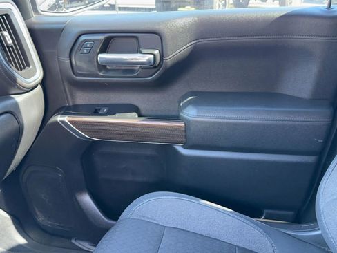 Used 2019 Chevrolet Silverado 1500 LT w/ All-Star Edition image 27