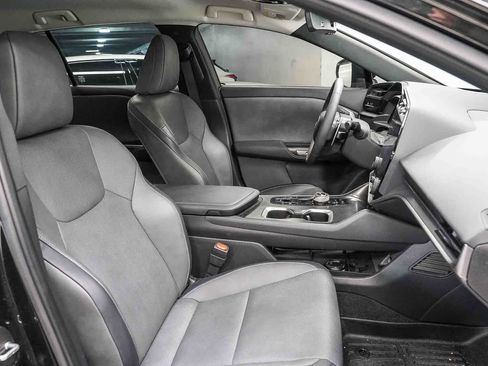Used 2025 Lexus RZ 450e w/ Accessory Package (Z1) AWD/4WD image 16
