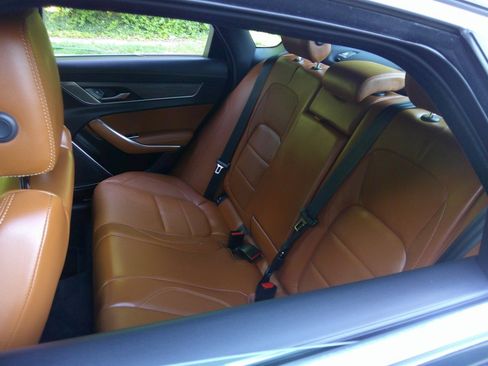 Used 2023 Jaguar XF R-Dynamic SE AWD/4WD image 62