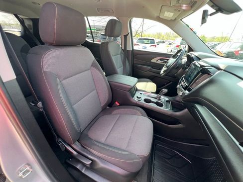 Used 2019 Chevrolet Traverse LT w/ LPO, Floor Liner Package image 31