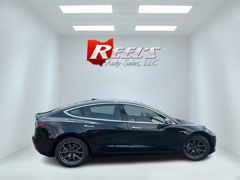 Used 2018 Tesla Model 3 Long Range AWD/4WD image 7