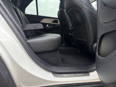 Used 2024 Mercedes-Benz GLE 350 4MATIC image 25