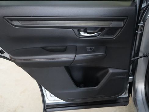 Used 2025 Honda CR-V Sport-L image 28