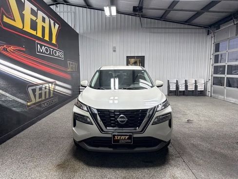 Used 2022 Nissan Rogue SV AWD/4WD image 30