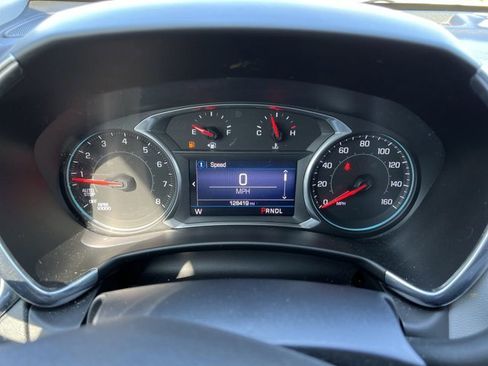 Used 2019 Chevrolet Equinox LT w/ LPO, Hit The Road Package image 12