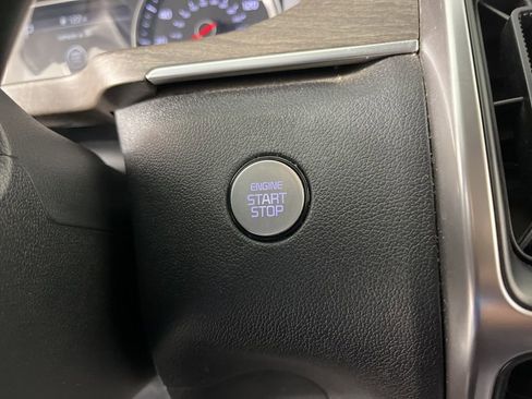 Used 2023 Kia Sorento X-Line EX image 36