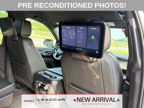 Used 2021 GMC Yukon XL SLT w/ Rear Media and Nav Package AWD/4WD image 15