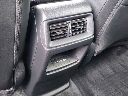 Used 2025 Honda CR-V EX-L image 28