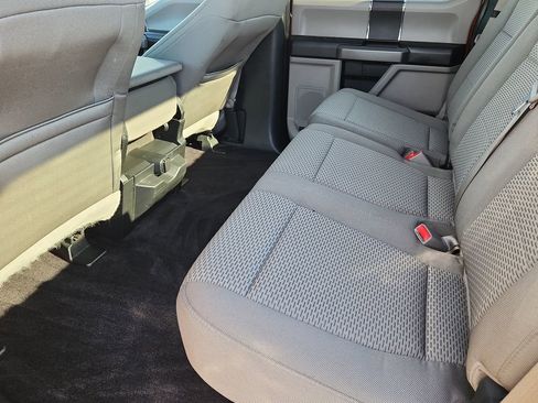 Used 2015 Ford F150 XLT w/ Equipment Group 301A Mid image 10