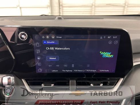 Used 2025 Chevrolet Equinox LT FWD image 43