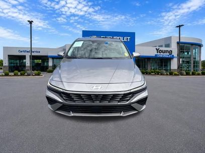 Used 2024 Hyundai Elantra Limited