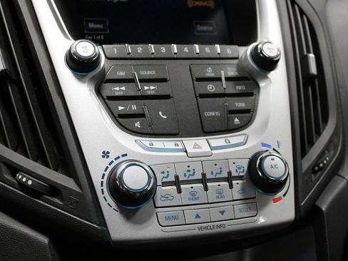 Used 2014 Chevrolet Equinox LT w/ Driver Convenience Package image 35