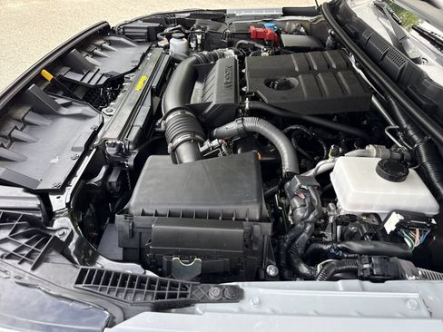 Used 2025 Nissan Frontier PRO-4X AWD/4WD image 32