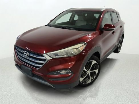 Used 2016 Hyundai Tucson Sport AWD/4WD image 3
