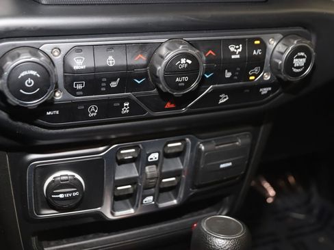 Used 2020 Jeep Wrangler Unlimited Sport S AWD/4WD image 26