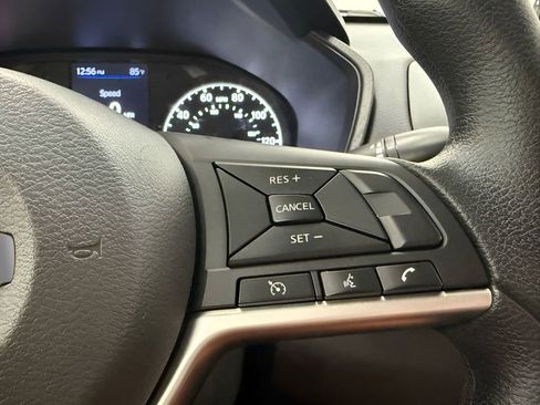Used 2022 Nissan Altima 2.5 S FWD image 19