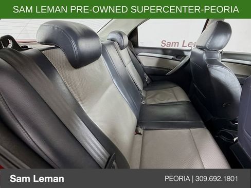 Used 2011 Chevrolet Aveo LT image 23