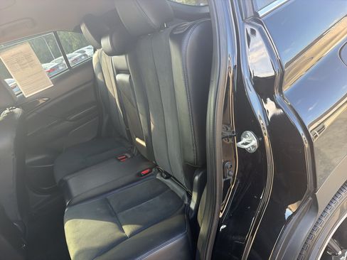 Used 2024 Mitsubishi Eclipse Cross SE AWD/4WD image 9