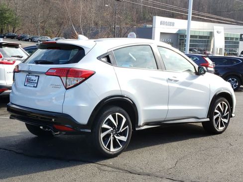 Used 2020 Honda HR-V Sport image 4