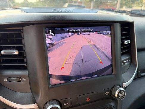 Used 2020 RAM 1500 Big Horn AWD/4WD image 22