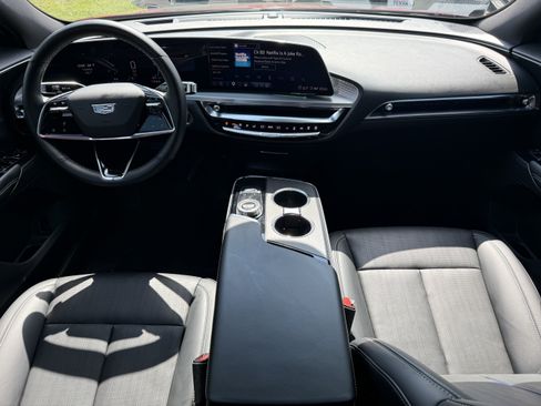 Used 2024 Cadillac Lyriq Sport RWD image 13