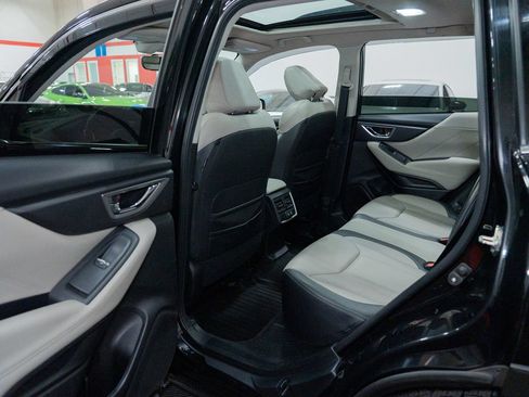 Used 2020 Subaru Forester Limited w/ Popular Package #3 AWD/4WD image 22