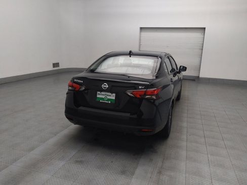 Used 2021 Nissan Versa SV image 7