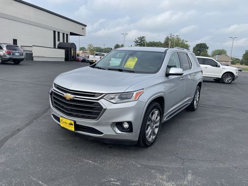 Used 2018 Chevrolet Traverse Premier w/ LPO, 'HIT The Road' Package AWD/4WD image 4