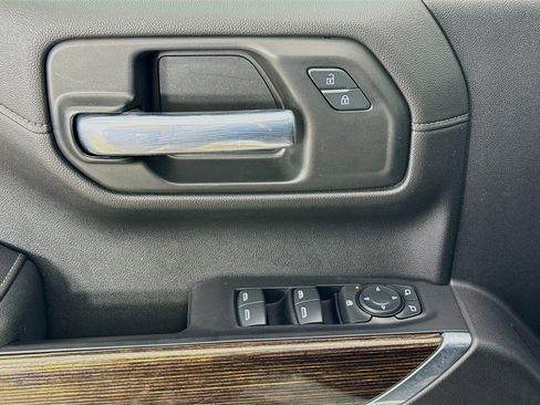 Used 2021 GMC Sierra 1500 Elevation image 18