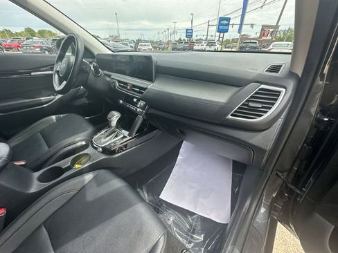 Used 2024 Kia Seltos EX FWD image 31