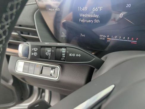 New 2025 Buick Envision Sport Touring image 30