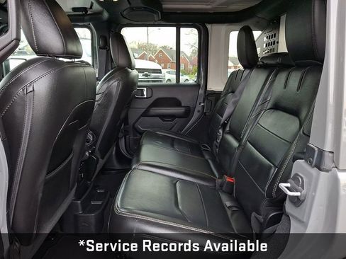 Used 2021 Jeep Wrangler Unlimited Sahara w/ Cold Weather Group image 13