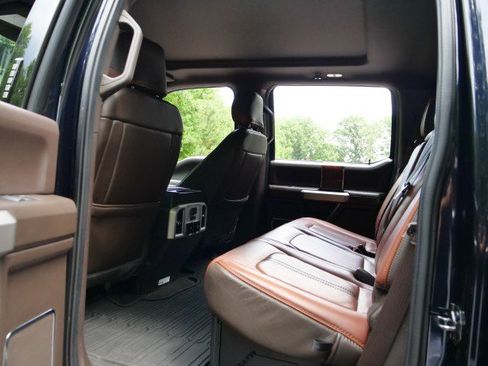 Used 2022 Ford F250 King Ranch w/ King Ranch Ultimate Package AWD/4WD image 31