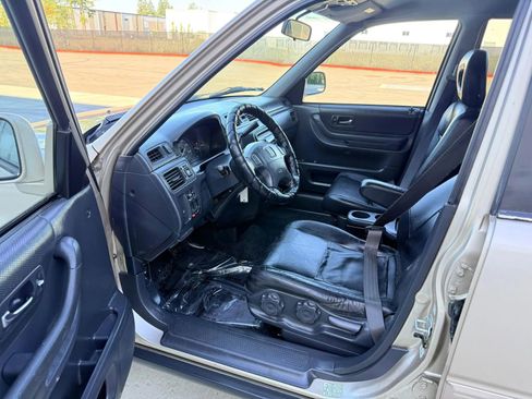 Used 2001 Honda CR-V SE image 9