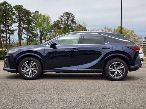 Used 2025 Lexus RX 350h w/ Accessory Package image 2