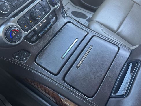 Used 2017 Chevrolet Tahoe Premier image 18