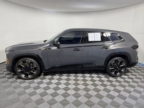 Used 2024 BMW XM image 8