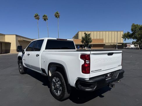 Used 2024 Chevrolet Silverado 2500 Custom w/ Custom Value Package RWD image 5