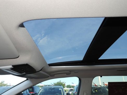 Used 2024 Nissan Rogue Platinum w/ Platinum Premium Package FWD image 21