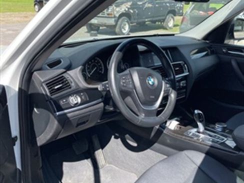 Used 2017 BMW X3 xDrive28i AWD/4WD image 31