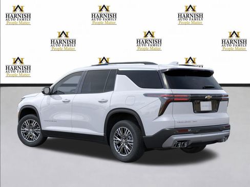 New 2026 Chevrolet Traverse LT AWD/4WD image 3
