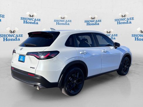 Certified 2025 Honda HR-V Sport image 8