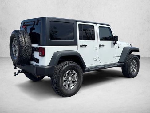 Used 2016 Jeep Wrangler Unlimited Rubicon w/ Connectivity Group AWD/4WD image 5