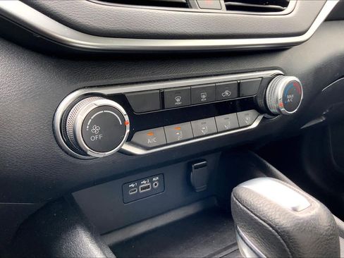 Used 2020 Nissan Altima 2.5 S FWD image 33
