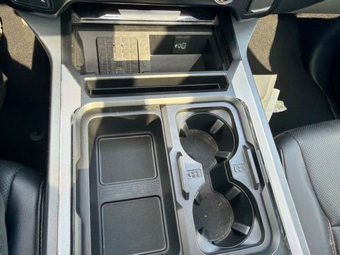 Used 2024 Ford F350 Lariat w/ Lariat Ultimate Package AWD/4WD image 25