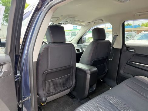 Used 2017 Chevrolet Equinox LT FWD image 23