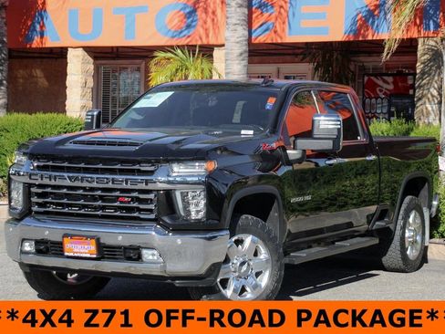 Used 2020 Chevrolet Silverado 2500 LTZ w/ LTZ Premium Package image 4