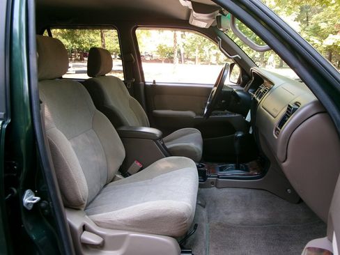 Used 2000 Toyota 4Runner SR5 image 20