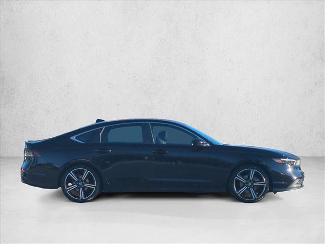 Used 2023 Honda Accord Sport image 4