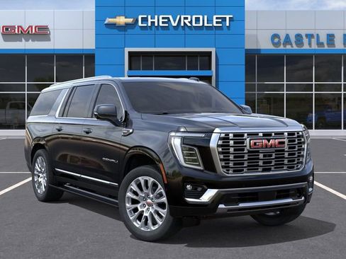 New 2026 GMC Yukon XL Denali w/ Sun & Power Step Package AWD/4WD image 8